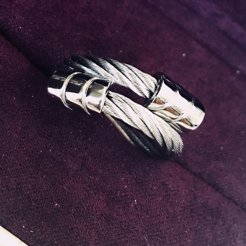 Charriol
Celtic Liane Ring
